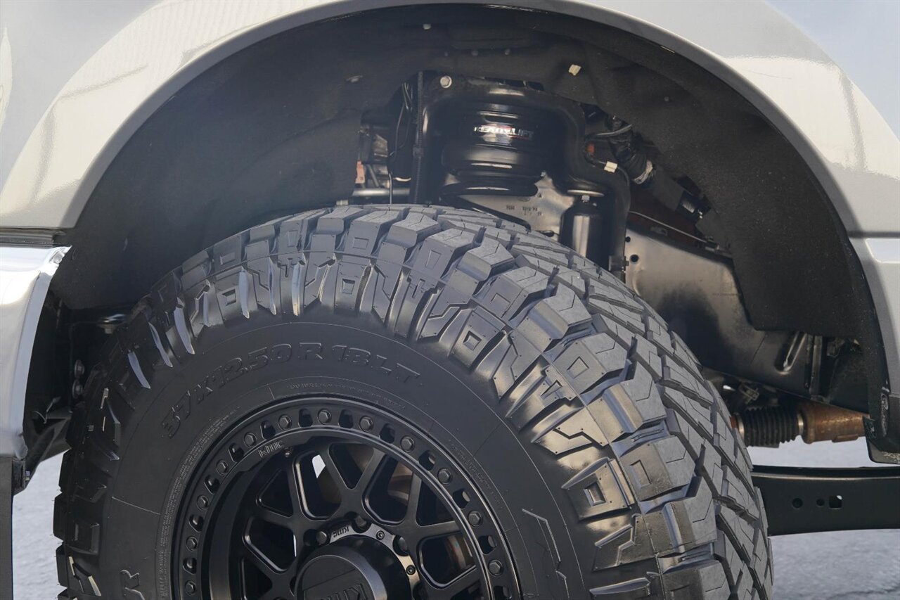 2024 Ford F-250 Super Duty Lariat   - Photo 37 - Victorville, CA 92392