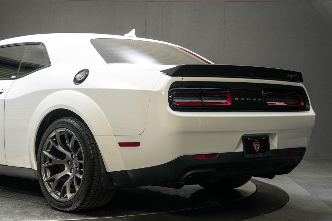 2020 Dodge Challenger SRT Hellcat Redeye Only 10k miles – One Owner – California Owned – Clean Carfax – Rare - Photo 10 - Victorville, CA 92392