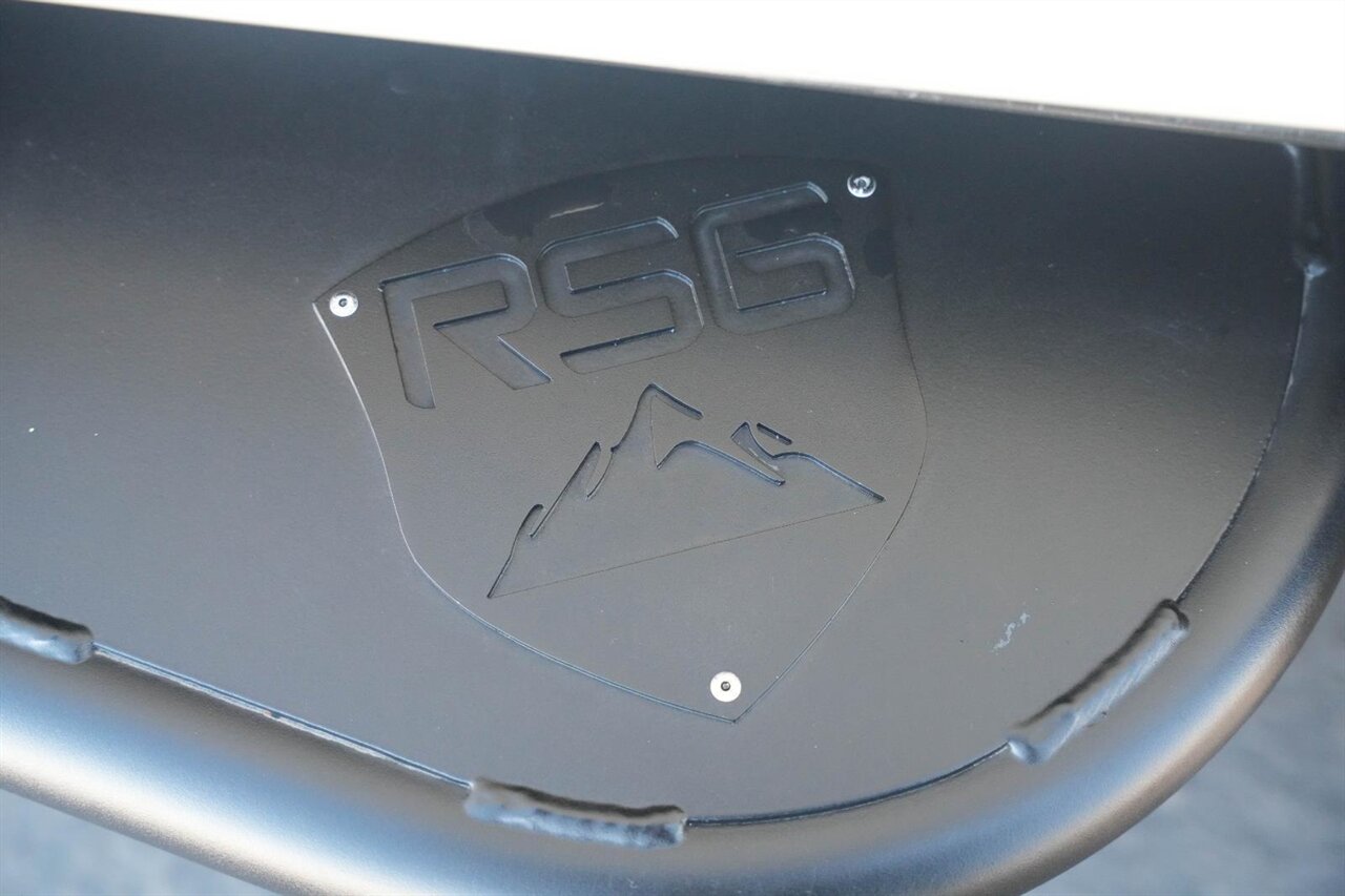 2020 Toyota 4Runner TRD Off-Road Premium   - Photo 17 - Victorville, CA 92392