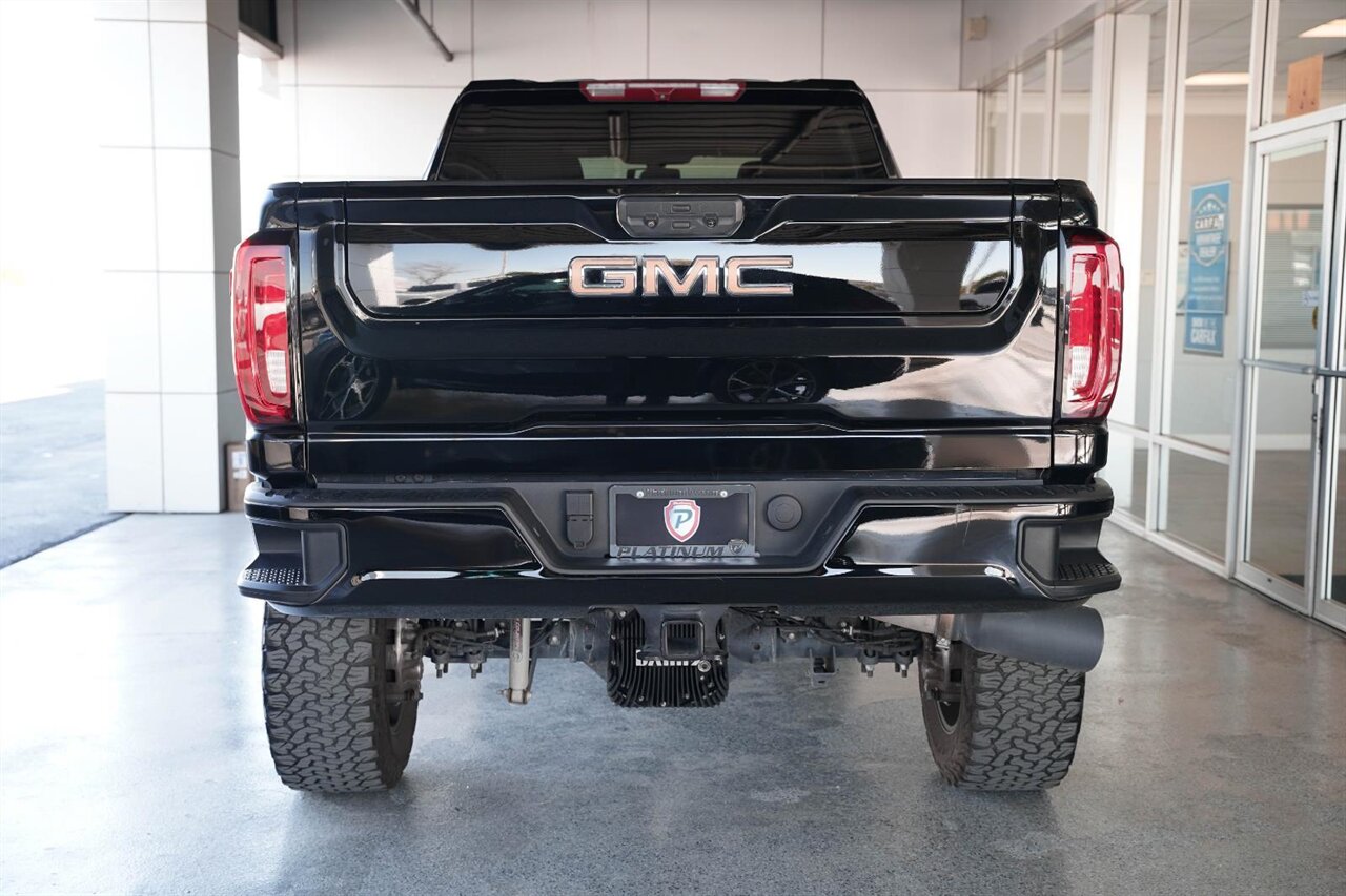 2023 GMC Sierra 2500HD AT4   - Photo 17 - Victorville, CA 92392