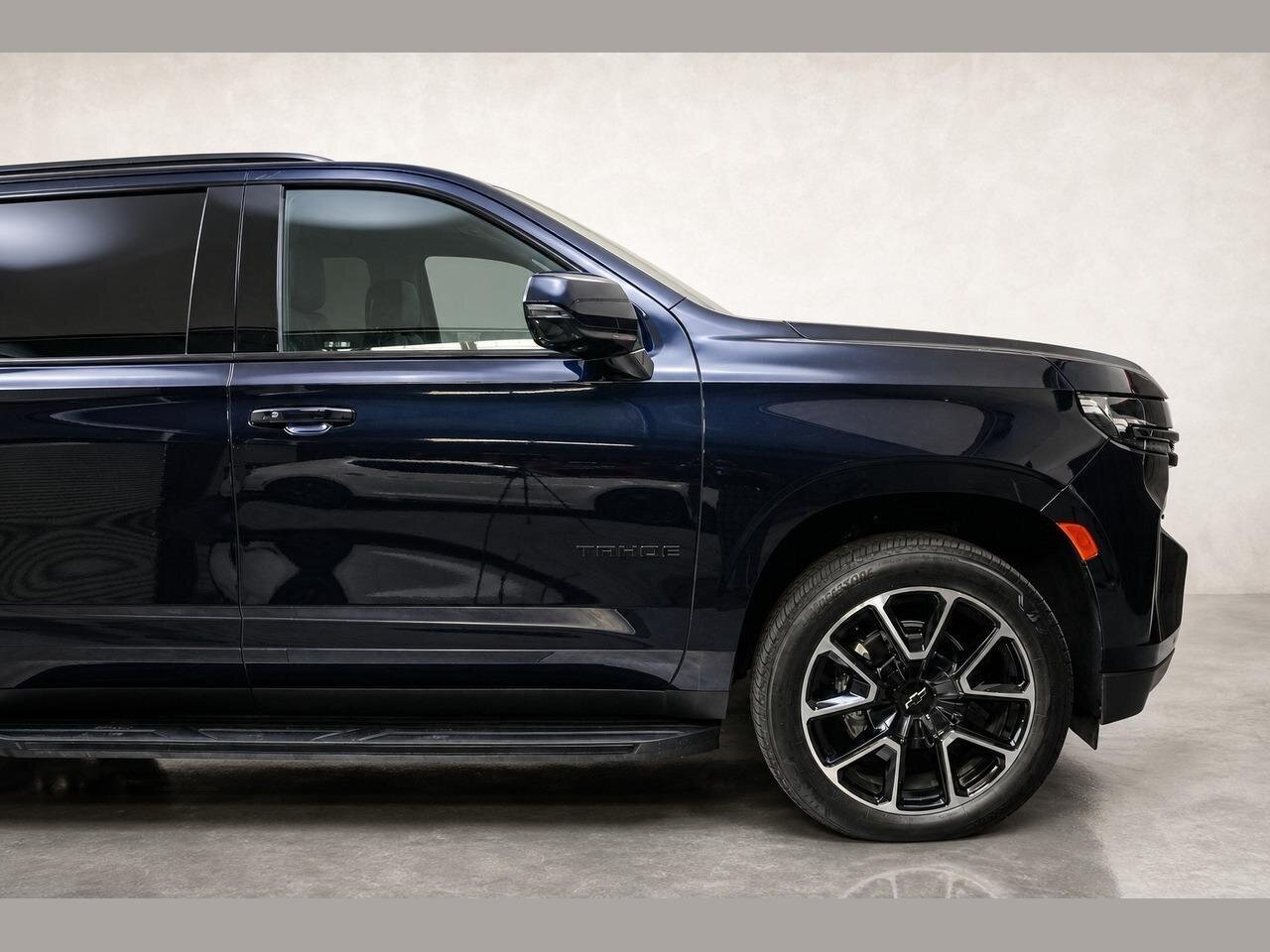 2022 Chevrolet Tahoe RST   - Photo 9 - Victorville, CA 92392