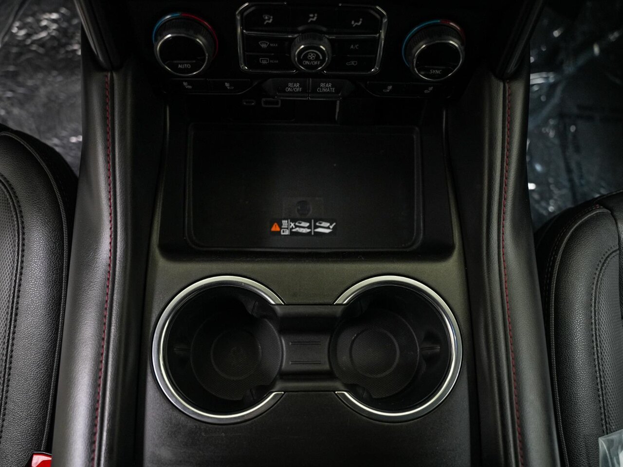 2022 Chevrolet Tahoe RST   - Photo 28 - Victorville, CA 92392