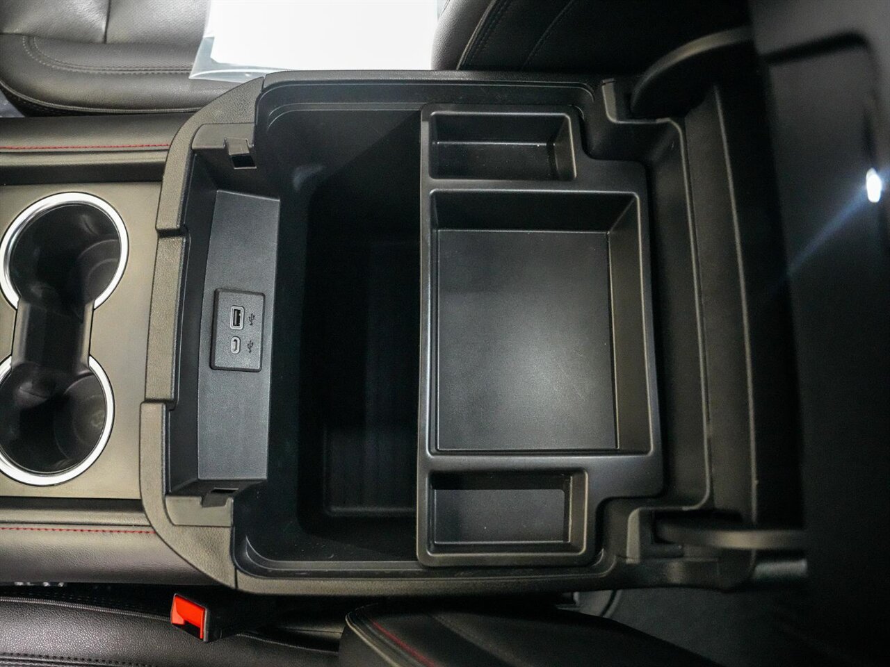 2022 Chevrolet Tahoe RST   - Photo 34 - Victorville, CA 92392