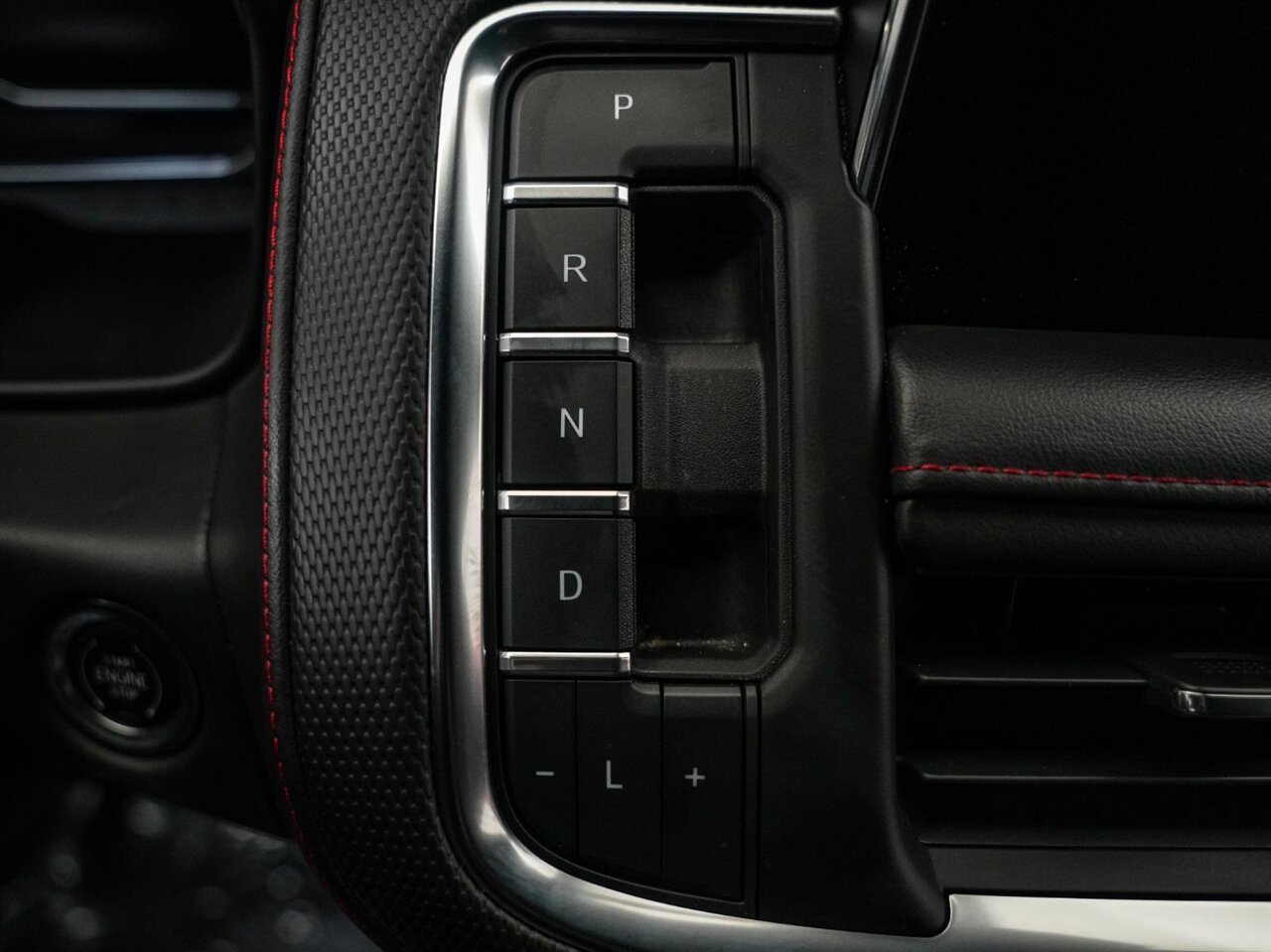 2022 Chevrolet Tahoe RST   - Photo 30 - Victorville, CA 92392