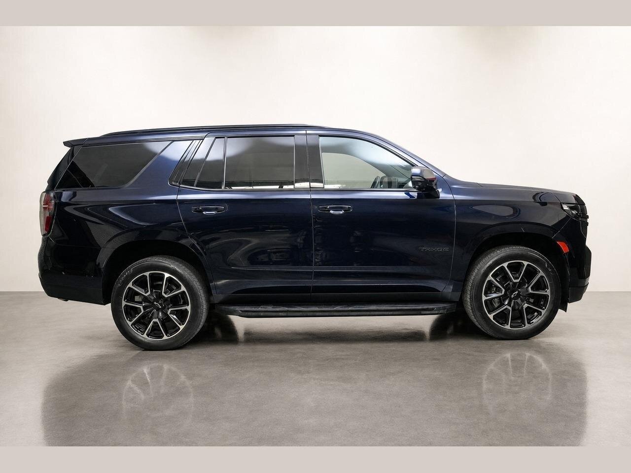2022 Chevrolet Tahoe RST   - Photo 7 - Victorville, CA 92392
