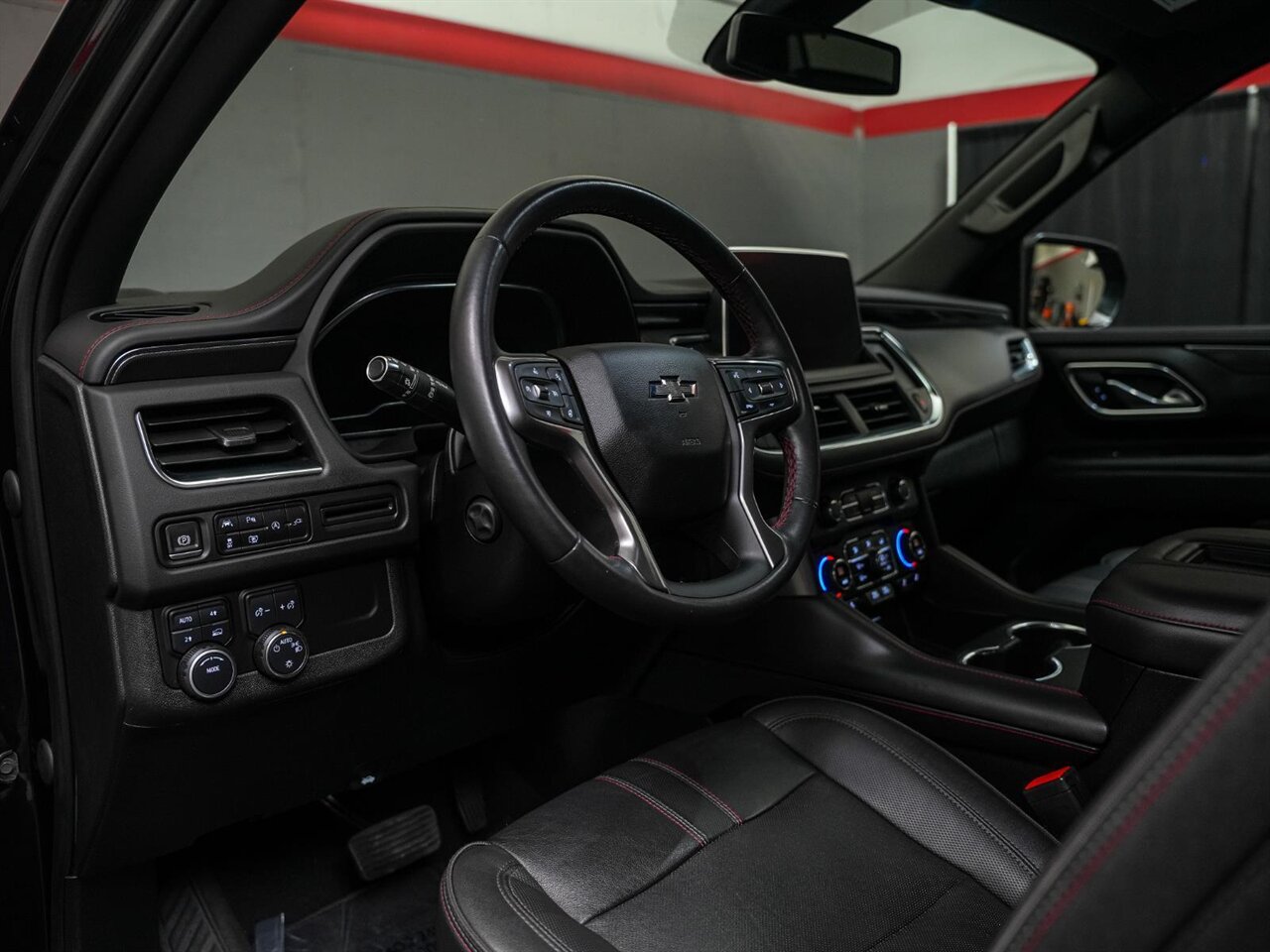 2022 Chevrolet Tahoe RST   - Photo 15 - Victorville, CA 92392