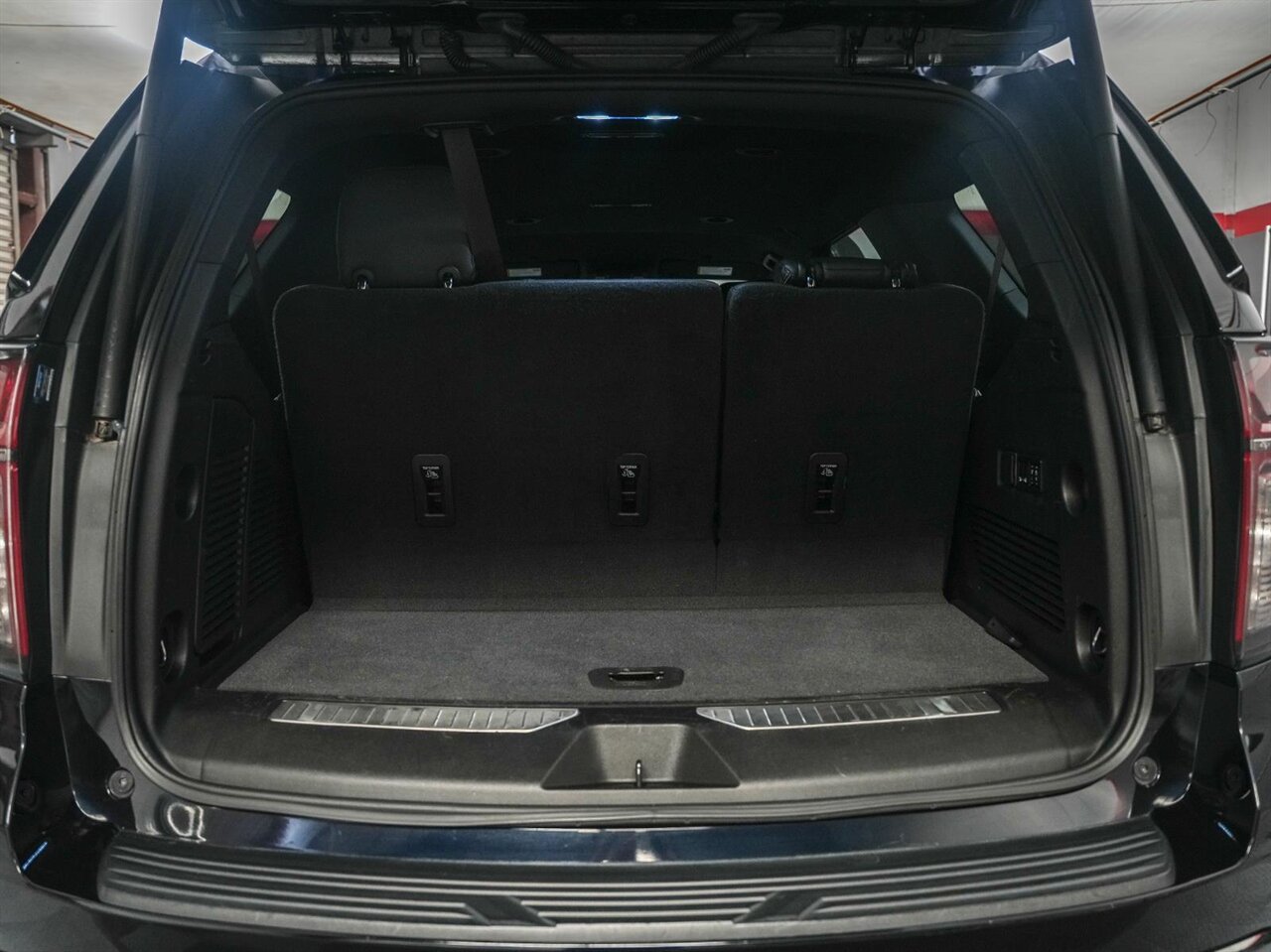 2022 Chevrolet Tahoe RST   - Photo 44 - Victorville, CA 92392