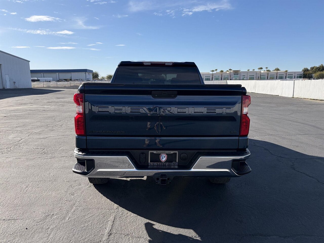 2020 Chevrolet Silverado 1500 LT - Photo 4 - Victorville, CA 92392