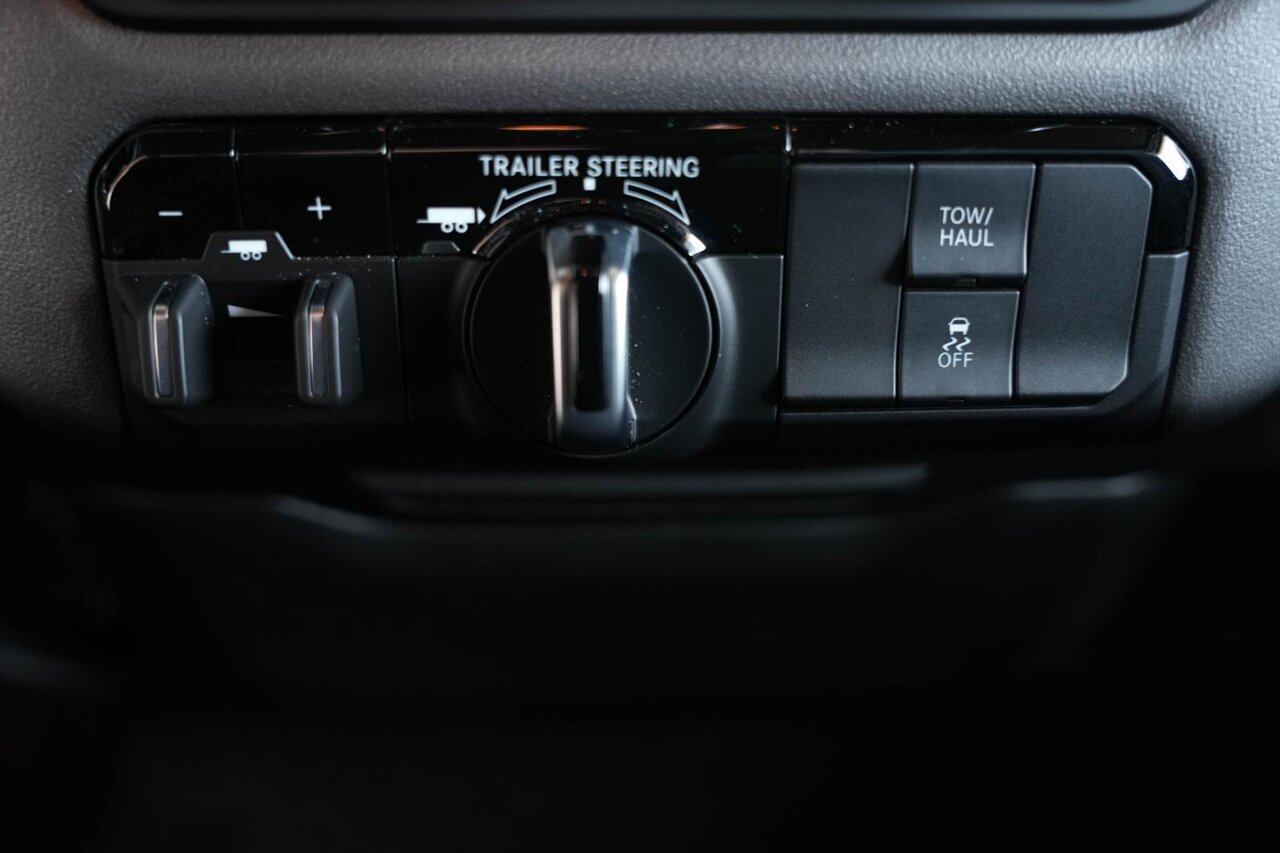 2021 RAM 1500 Big Horn   - Photo 25 - Victorville, CA 92392