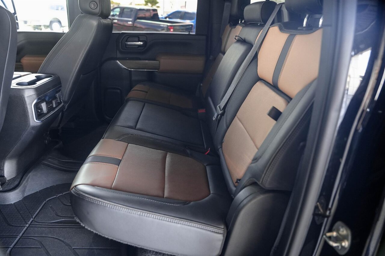 2022 Chevrolet Silverado 3500HD High Country   - Photo 26 - Victorville, CA 92392