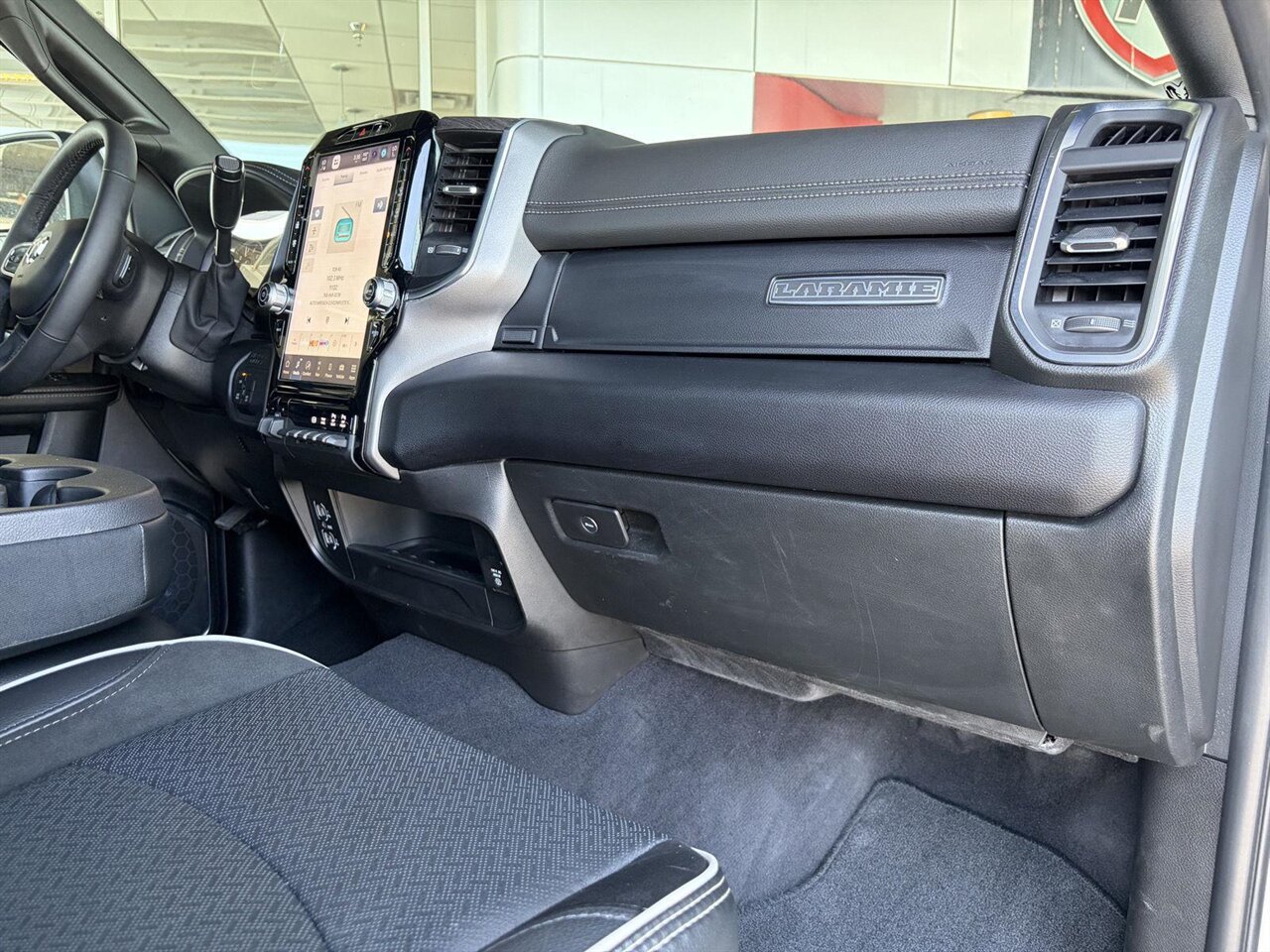 2026 RAM 2500 Laramie - Photo 26 - Victorville, CA 92392
