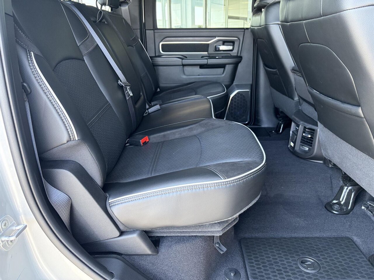 2026 RAM 2500 Laramie - Photo 27 - Victorville, CA 92392