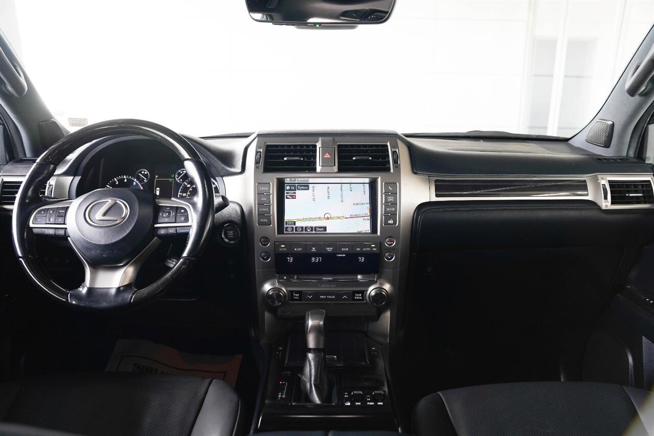 2021 Lexus GX 460   - Photo 4 - Victorville, CA 92392