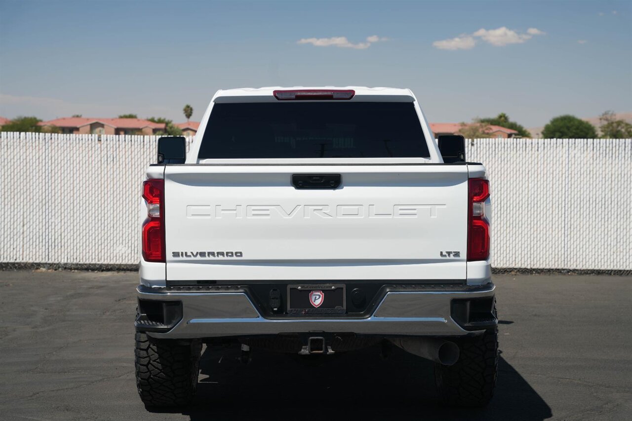 2024 Chevrolet Silverado 2500HD LTZ photo 8