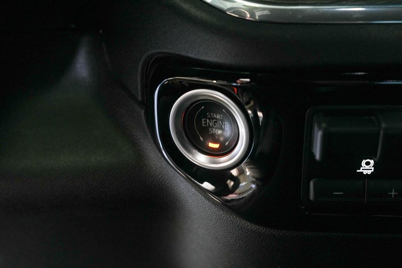 2024 Chevrolet Silverado 2500HD LTZ photo 14