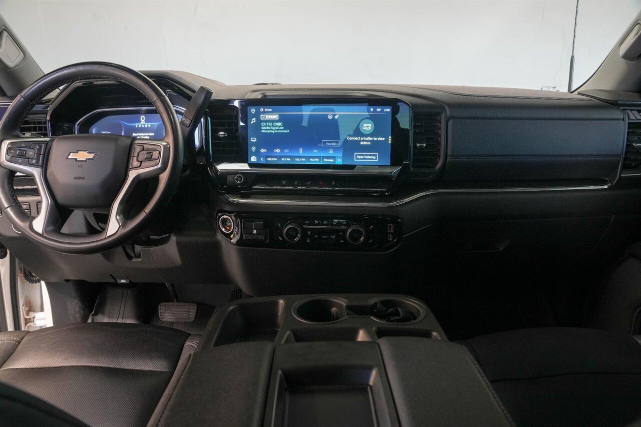 2024 Chevrolet Silverado 2500HD LTZ photo 4