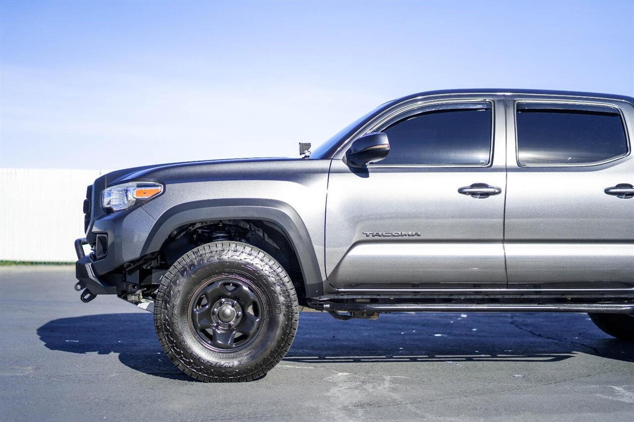 2018 Toyota Tacoma TRD Off-Road   - Photo 5 - Victorville, CA 92392