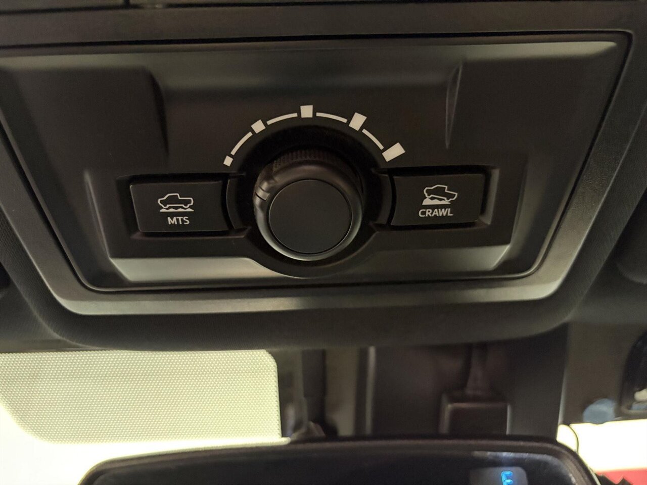 2018 Toyota Tacoma TRD Off-Road   - Photo 31 - Victorville, CA 92392