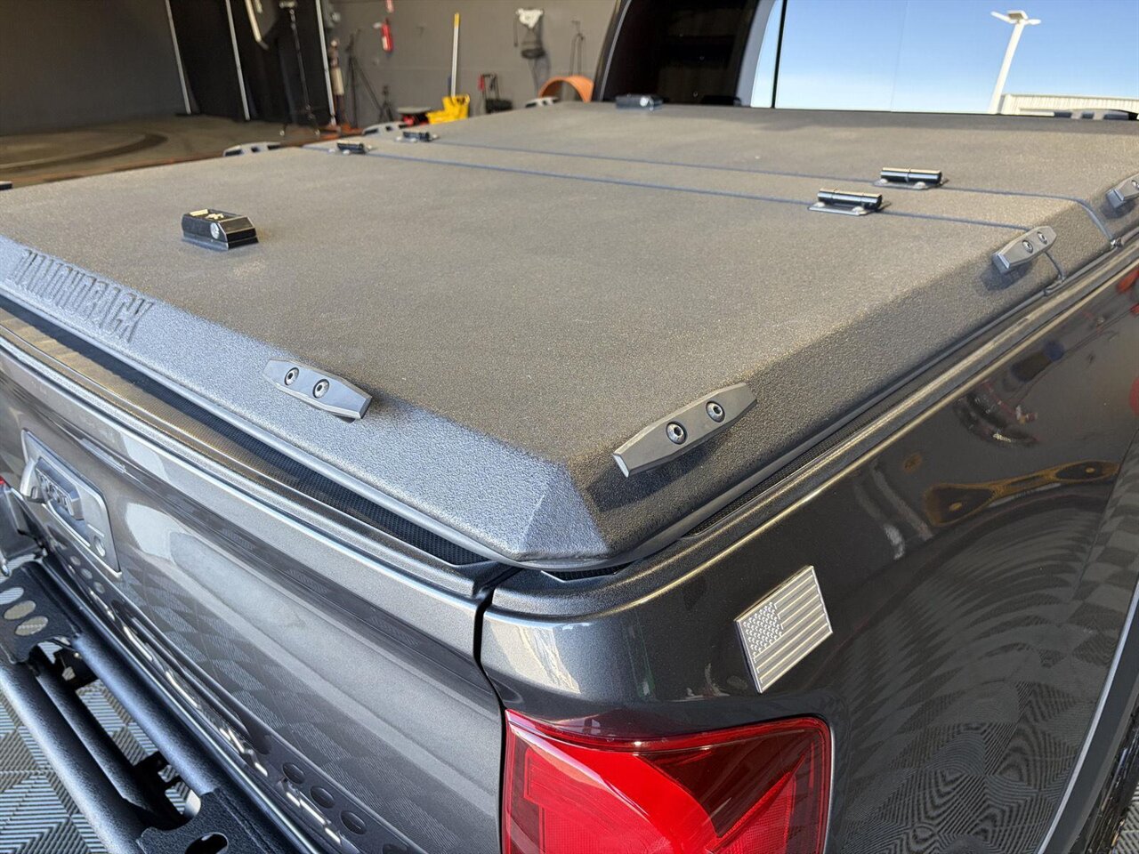 2018 Toyota Tacoma TRD Off-Road   - Photo 14 - Victorville, CA 92392