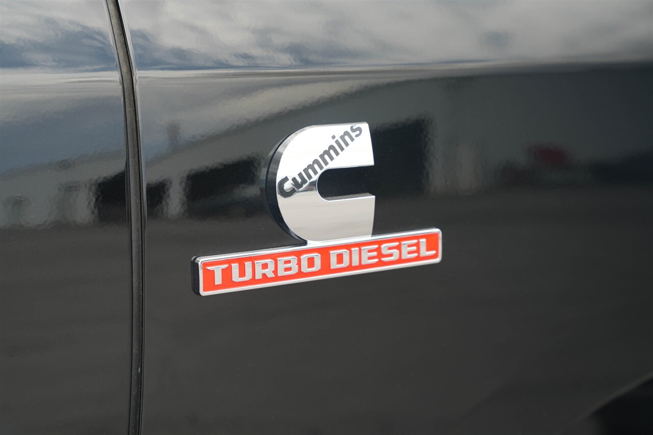 2024 RAM 2500 Laramie 4x4 Cummins Diesel | Only 300 Miles | $5,000 in Upgrades Included - Photo 14 - Victorville, CA 92392