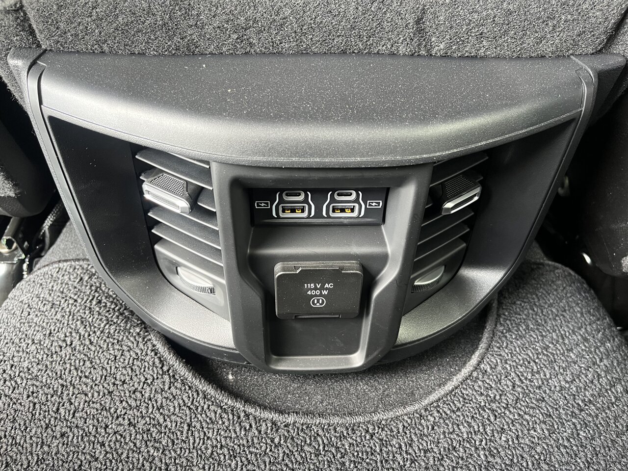 2024 RAM 2500 Laramie 4x4 Cummins Diesel | Only 300 Miles | $5,000 in Upgrades Included - Photo 29 - Victorville, CA 92392