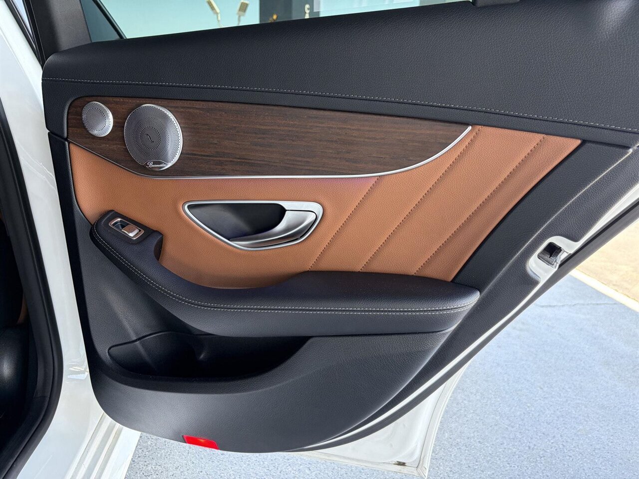 2020 Mercedes-Benz AMG C 43   - Photo 24 - Victorville, CA 92392