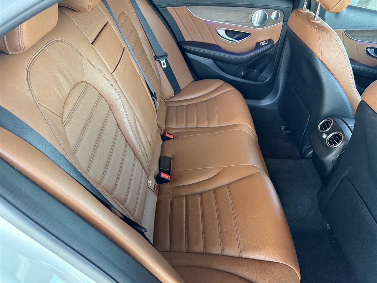 2020 Mercedes-Benz AMG C 43   - Photo 25 - Victorville, CA 92392