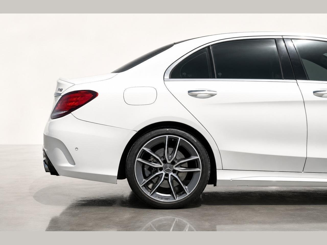 2020 Mercedes-Benz AMG C 43   - Photo 8 - Victorville, CA 92392