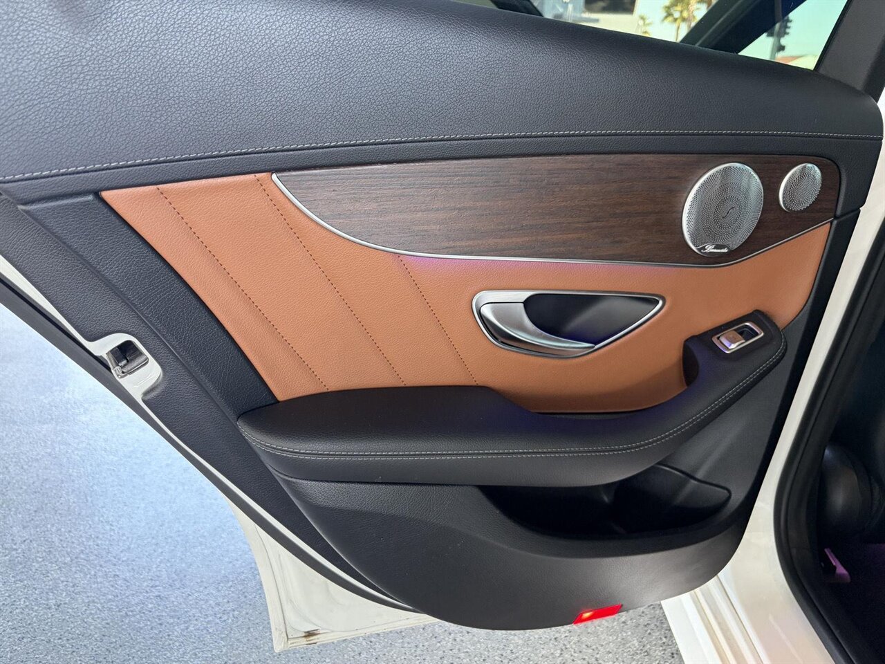 2020 Mercedes-Benz AMG C 43   - Photo 16 - Victorville, CA 92392