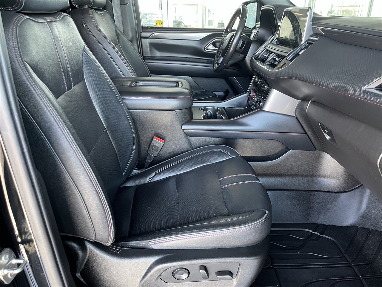 2021 Chevrolet Tahoe RST Dual Entertainment Screens - Photo 25 - Victorville, CA 92392