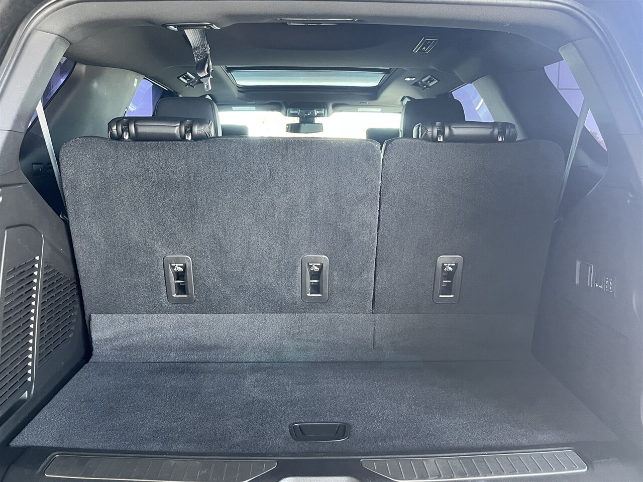 2021 Chevrolet Tahoe RST Dual Entertainment Screens - Photo 31 - Victorville, CA 92392