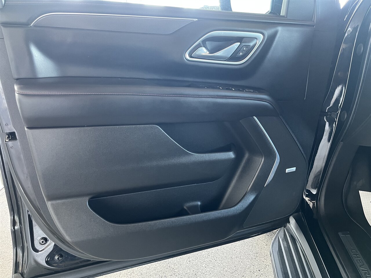 2021 Chevrolet Tahoe RST Dual Entertainment Screens - Photo 30 - Victorville, CA 92392