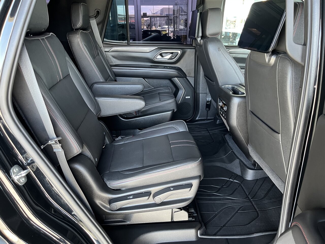 2021 Chevrolet Tahoe RST Dual Entertainment Screens - Photo 26 - Victorville, CA 92392
