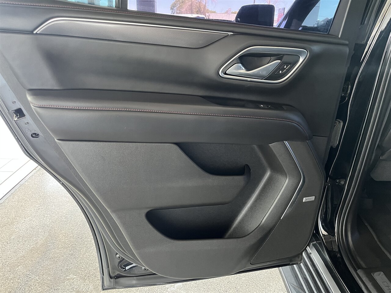 2021 Chevrolet Tahoe RST Dual Entertainment Screens - Photo 29 - Victorville, CA 92392