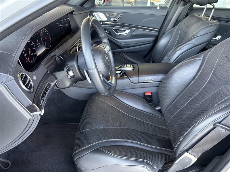 2020 Mercedes-Benz S 560  