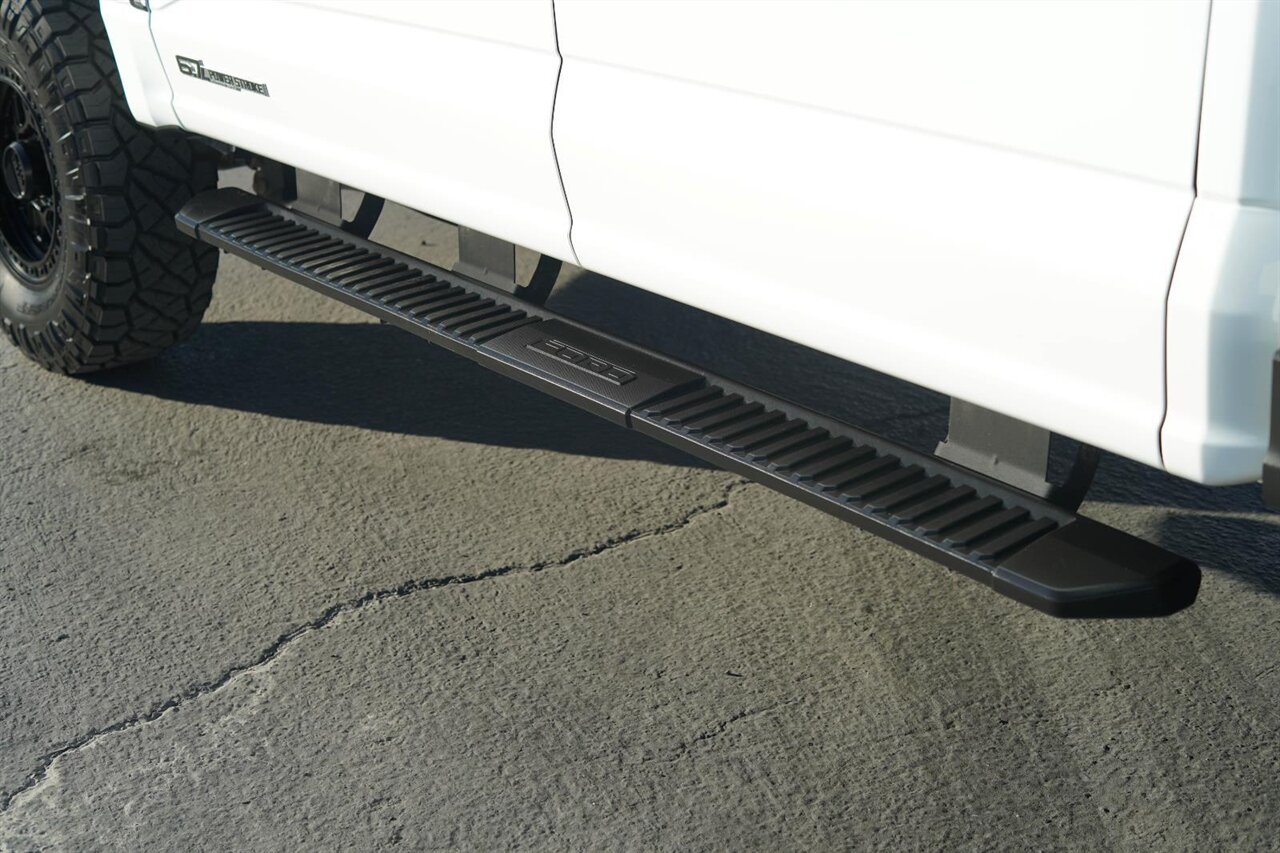 2024 Ford F-250 Super Duty XLT   - Photo 14 - Victorville, CA 92392