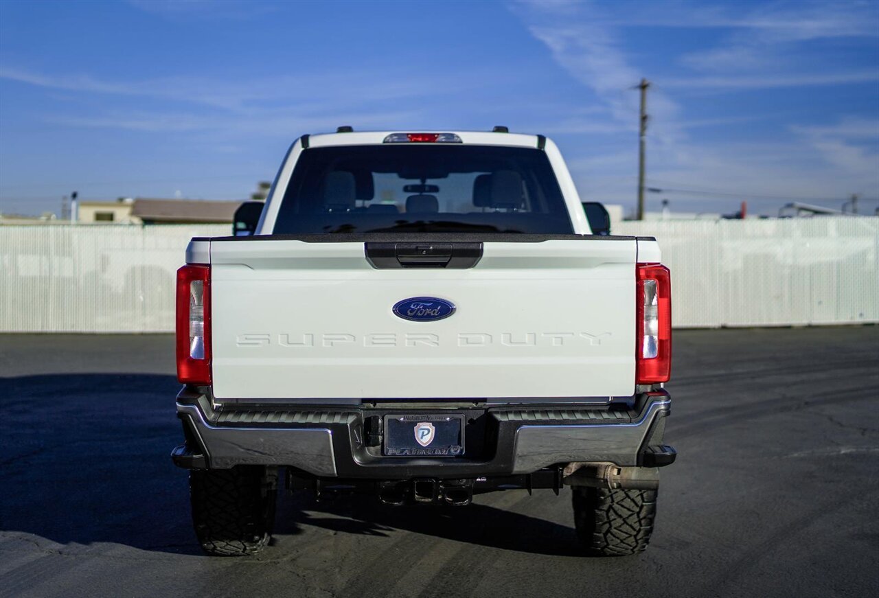 2024 Ford F-250 Super Duty XLT   - Photo 9 - Victorville, CA 92392