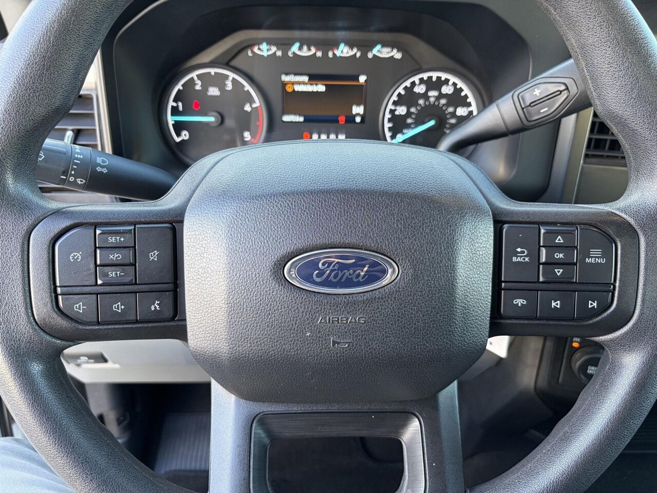 2024 Ford F-250 Super Duty XLT   - Photo 18 - Victorville, CA 92392