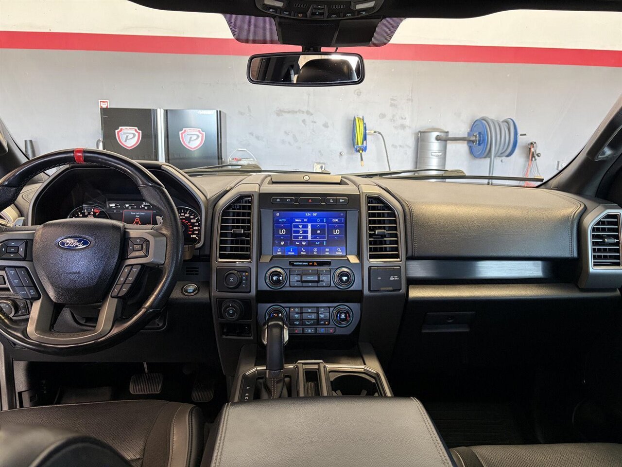 2019 Ford F-150 Raptor One Owner Low Miles! - Photo 25 - Victorville, CA 92392