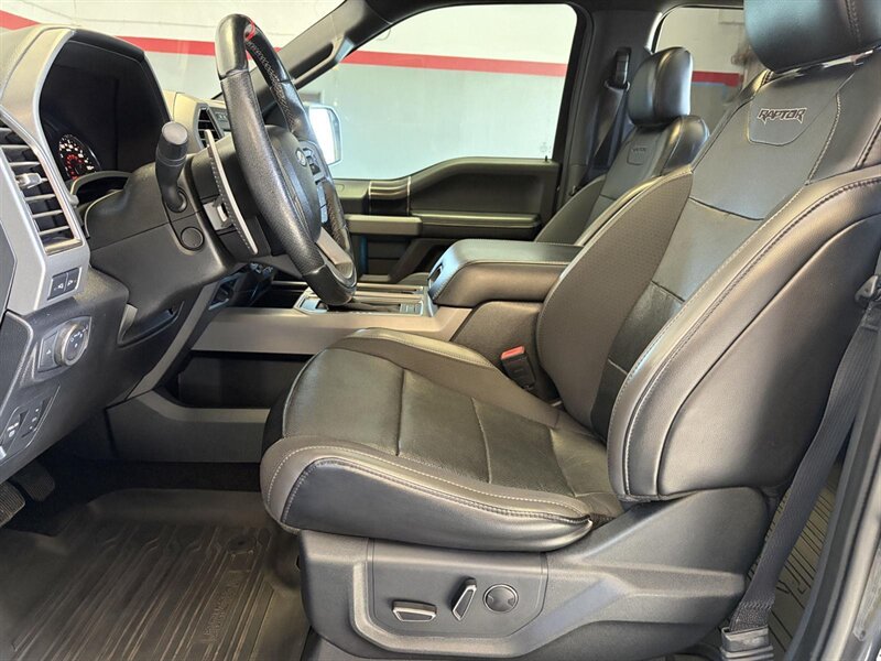 2019 Ford F-150 Raptor  One Owner Low Miles!