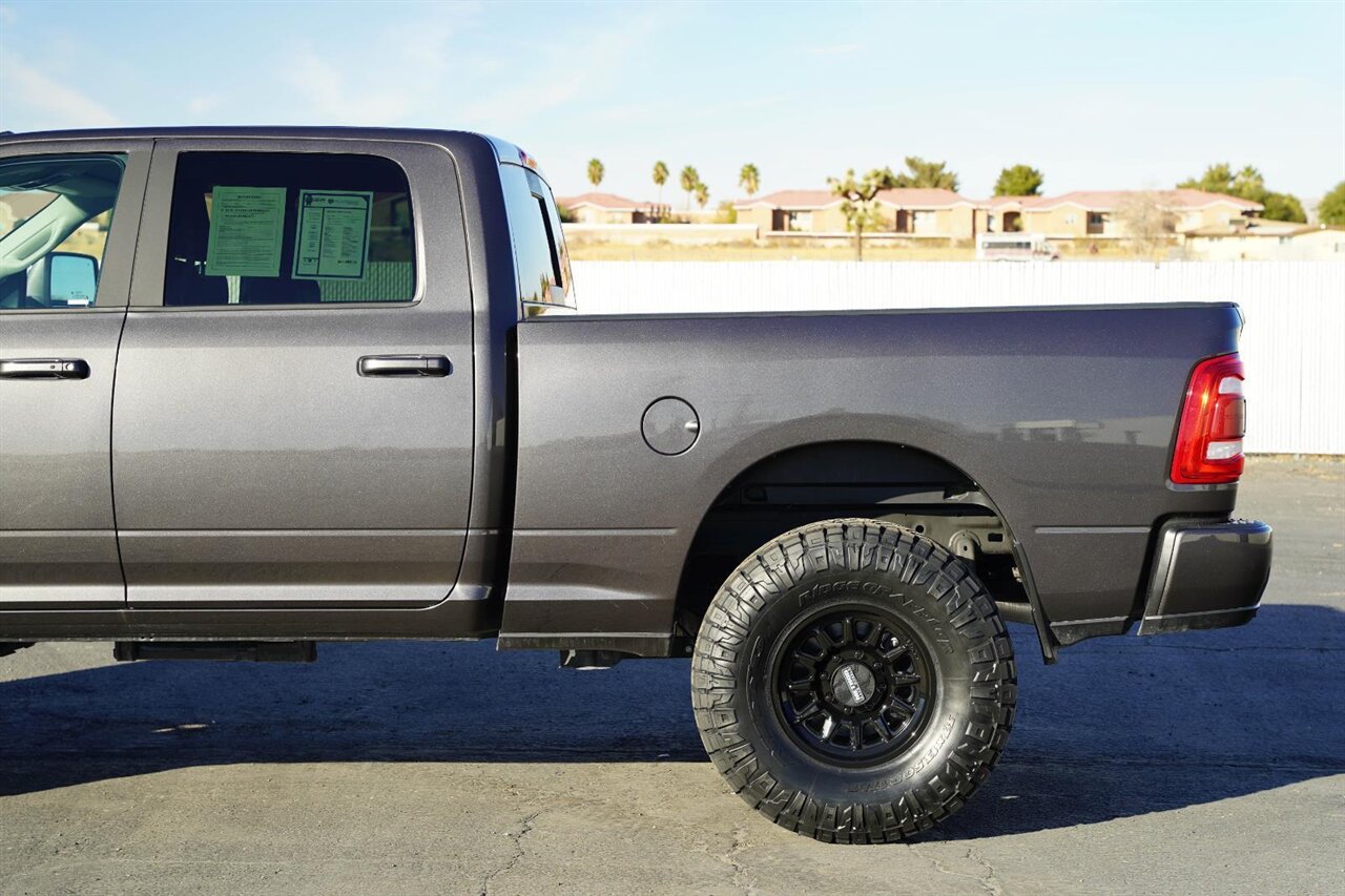 2024 RAM 2500 Laramie   - Photo 9 - Victorville, CA 92392