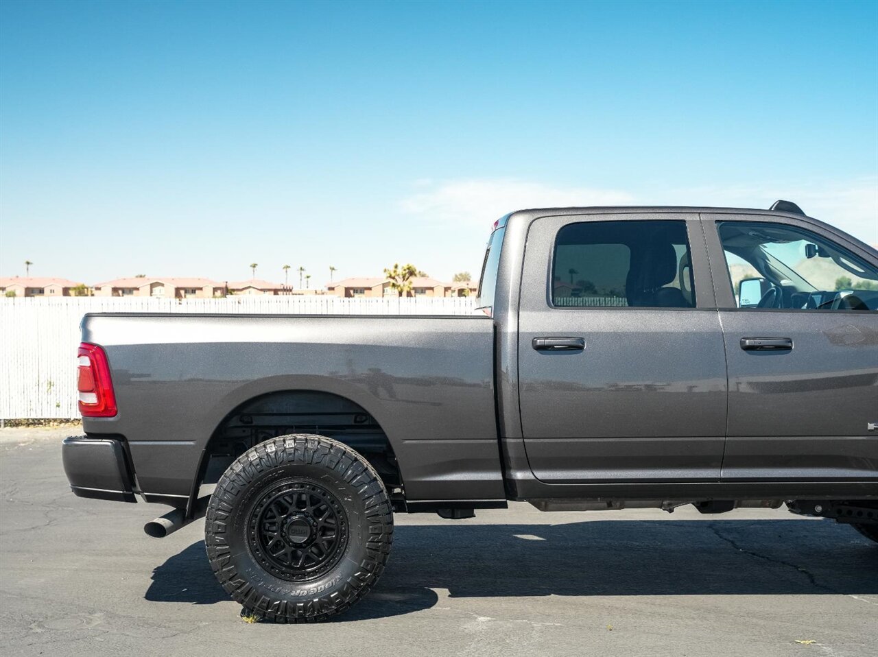 2024 RAM 2500 Laramie  Level Kit - KMC Wheels - Nitto Tires - Photo 11 - Victorville, CA 92392