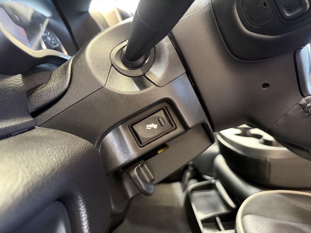 2024 RAM 2500 Laramie  Level Kit - KMC Wheels - Nitto Tires - Photo 21 - Victorville, CA 92392