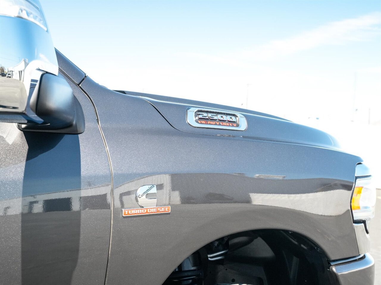 2024 RAM 2500 Laramie  Level Kit - KMC Wheels - Nitto Tires - Photo 18 - Victorville, CA 92392