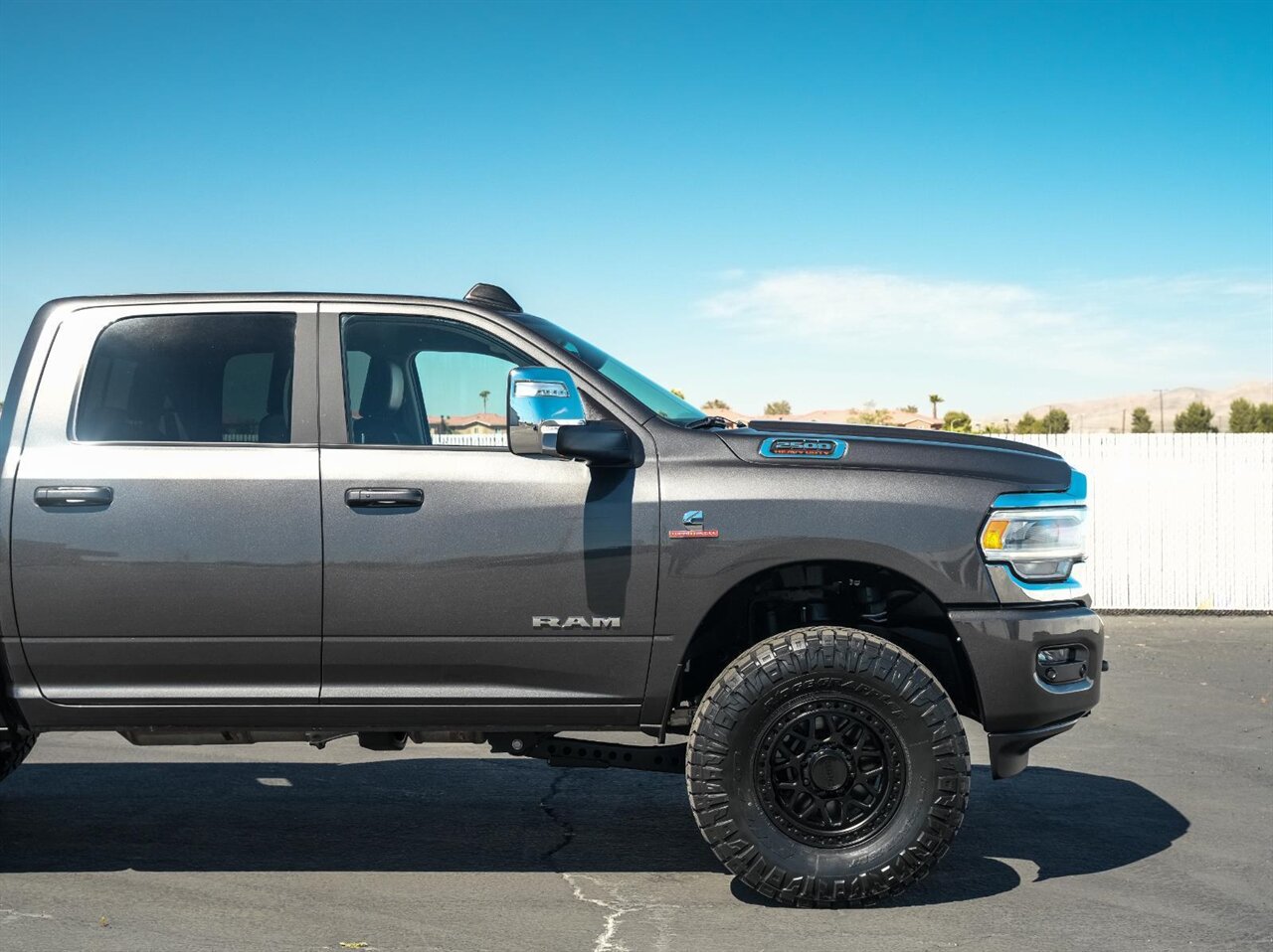 2024 RAM 2500 Laramie  Level Kit - KMC Wheels - Nitto Tires - Photo 12 - Victorville, CA 92392