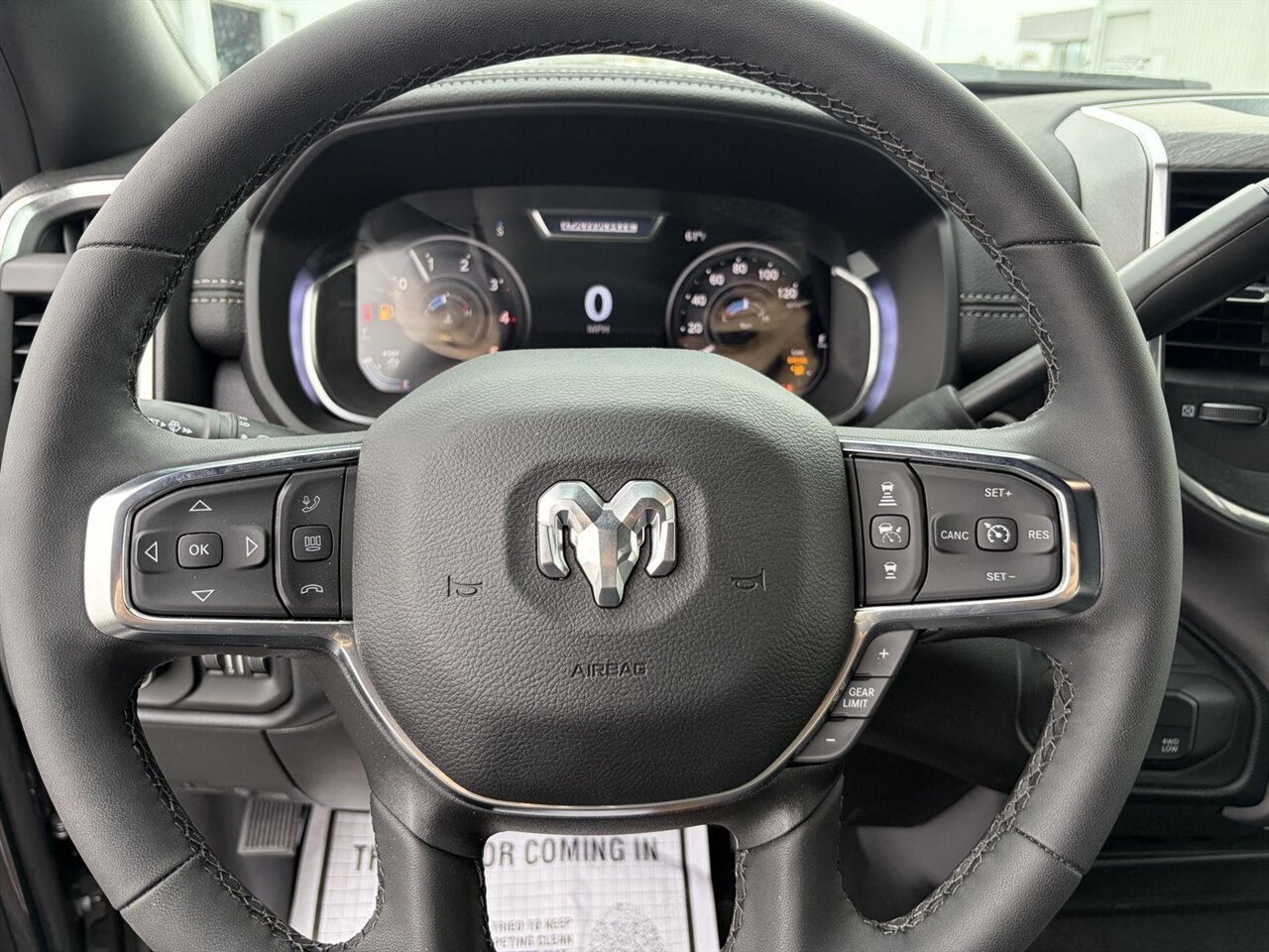 2026 RAM 2500 Laramie   - Photo 17 - Victorville, CA 92392