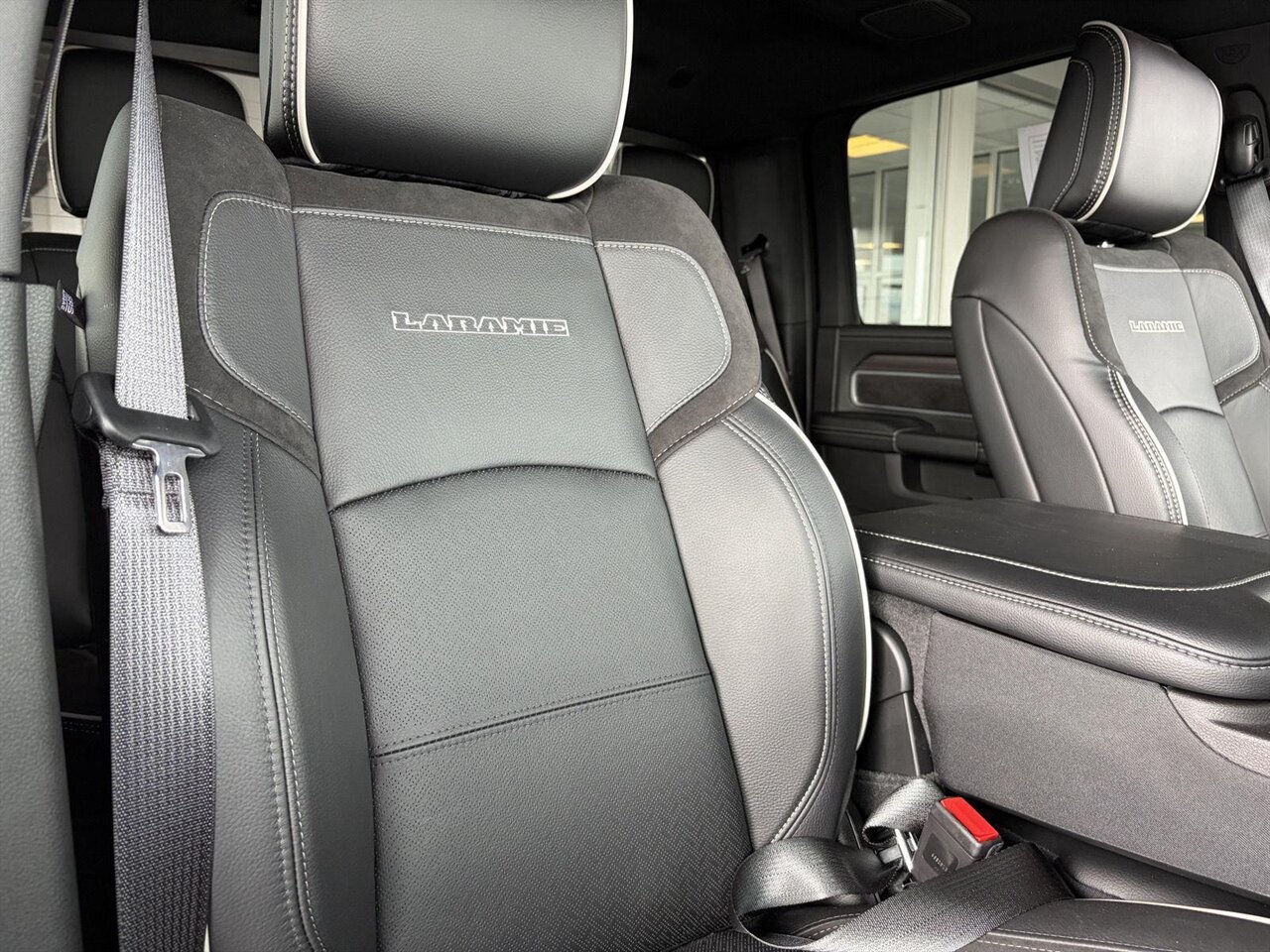 2026 RAM 2500 Laramie   - Photo 30 - Victorville, CA 92392