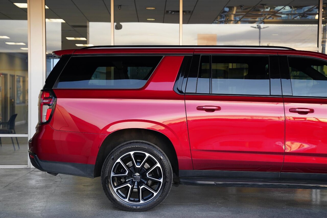 2021 Chevrolet Suburban RST   - Photo 12 - Victorville, CA 92392