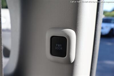 2017 Toyota Sienna LE 8-Passenger   - Photo 32 - Roswell, GA 30075