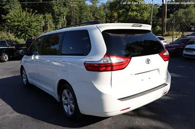 2017 Toyota Sienna LE 8-Passenger   - Photo 8 - Roswell, GA 30075